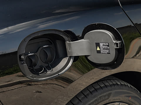 2026¿î EV ÖǼݰæ 705KMÉÁ³ä×ð¹ó°æ 2026¿î EV ÖǼݰæ 705KMÉÁ³ä×ð¹ó°æ