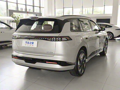 2025款 210Ultra如奕版 6座 2025款 210Ultra如奕版 6座