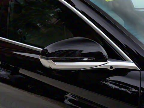 2025款 EV 智驾版 635KM激光雷达旗舰型 2025款 EV 智驾版 635KM激光雷达旗舰型