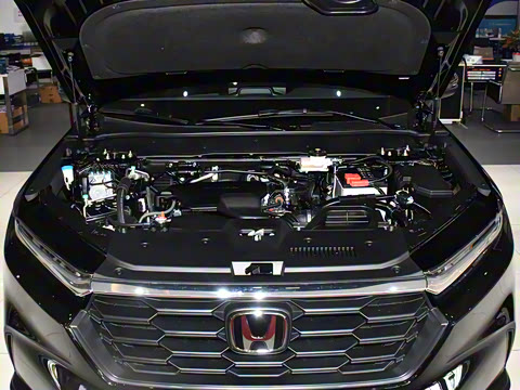 2026款 全球30年荣耀款 240TURBO 两驱锋尚7座版 2026款 全球30年荣耀款 240TURBO 两驱锋尚7座版