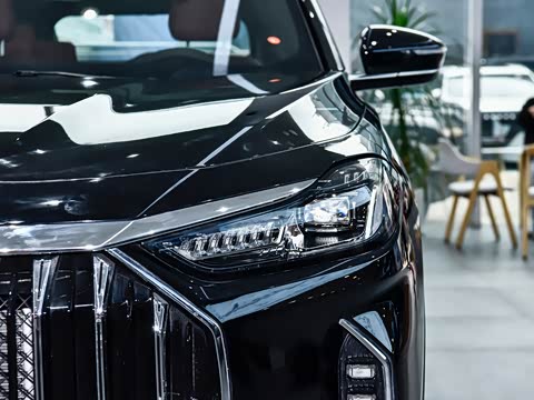 2026款 冠军版 1.5T DCT豪华+ 7座 2026款 冠军版 1.5T DCT豪华+ 7座