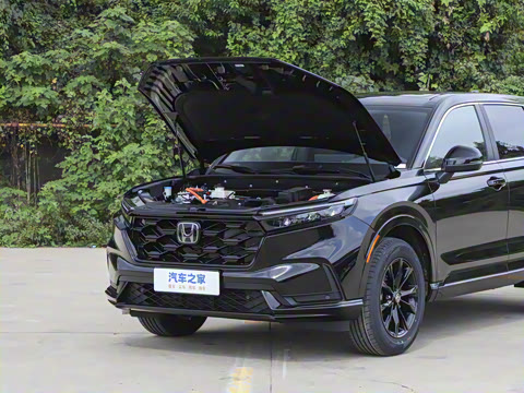 2026款 全球30年荣耀款 2.0L e:HEV 四驱智逸版 2026款 全球30年荣耀款 2.0L e:HEV 四驱智逸版