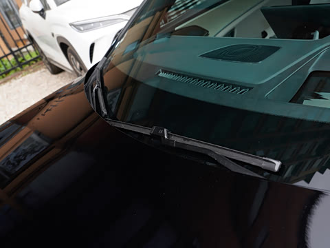 2025款 EV 智驾版 635KM激光雷达旗舰型 2025款 EV 智驾版 635KM激光雷达旗舰型