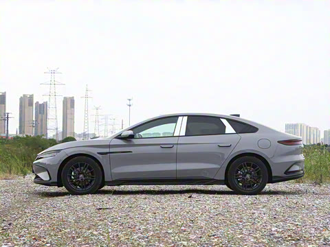 2025款 DM-i 智驾版 245KM尊贵型 2025款 DM-i 智驾版 245KM尊贵型