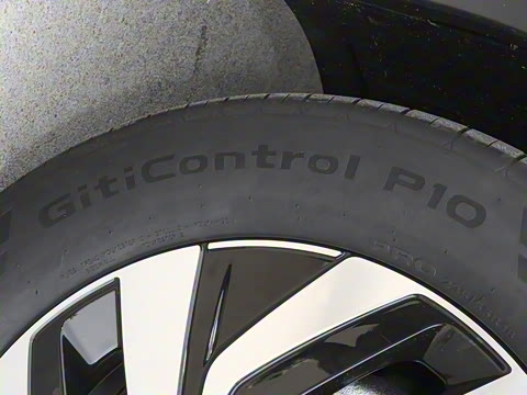 2024款 出众款 300TSI 自动两驱龙行版 2024款 出众款 300TSI 自动两驱龙行版