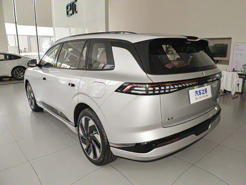 2025款 210Ultra如奕版 6座 2025款 210Ultra如奕版 6座