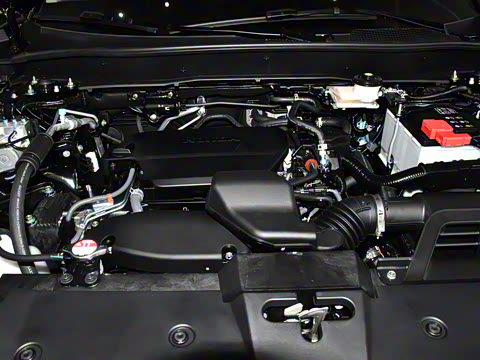 2026款 全球30年荣耀款 240TURBO 两驱锋尚7座版 2026款 全球30年荣耀款 240TURBO 两驱锋尚7座版