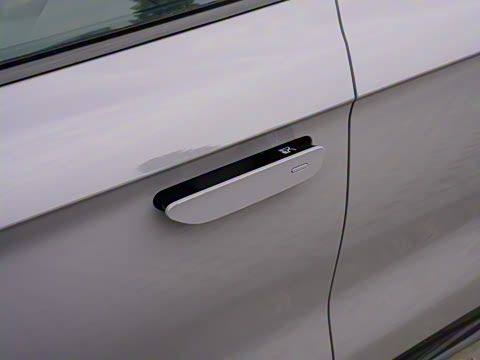 2025款 DM-i 智驾版 245KM激光雷达旗舰型 2025款 DM-i 智驾版 245KM激光雷达旗舰型