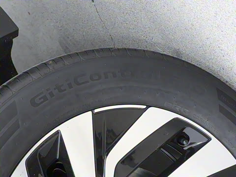 2024款 出众款 300TSI 自动两驱龙行版 2024款 出众款 300TSI 自动两驱龙行版