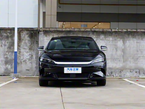 2025款 EV 智驾版 635KM旗舰版 2025款 EV 智驾版 635KM旗舰版