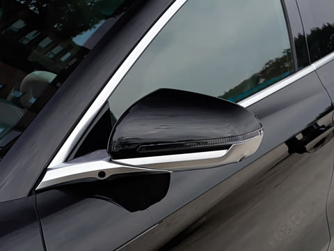 2025款 EV 智驾版 635KM激光雷达旗舰型 2025款 EV 智驾版 635KM激光雷达旗舰型