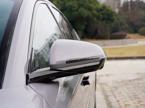 2025款 DM-i 智驾版 245KM激光雷达旗舰型 2025款 DM-i 智驾版 245KM激光雷达旗舰型