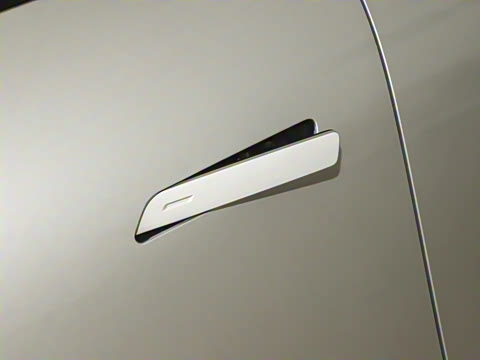 2025款 210Ultra智驾版 5座 2025款 210Ultra智驾版 5座