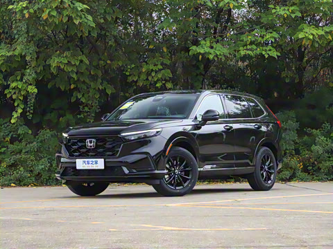 2026款 全球30年荣耀款 2.0L e:HEV 两驱智睿版 2026款 全球30年荣耀款 2.0L e:HEV 两驱智睿版