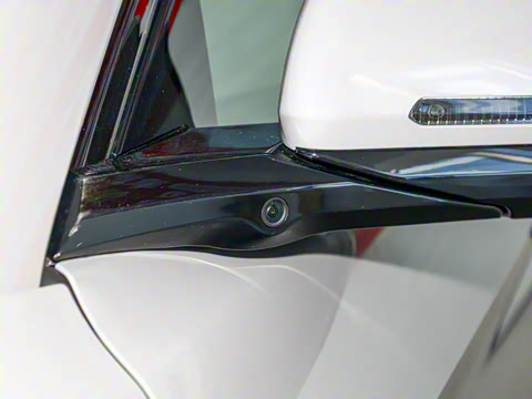 2025款 DM-i 智驾版 245KM尊荣型 2025款 DM-i 智驾版 245KM尊荣型