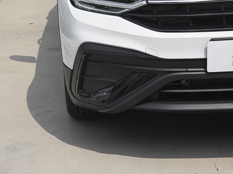 2024款 出众款 300TSI 自动两驱龙行版 2024款 出众款 300TSI 自动两驱龙行版