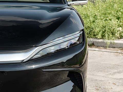 2026¿î EV ÖǼݰæ 705KMÉÁ³ä×ð¹ó°æ 2026¿î EV ÖǼݰæ 705KMÉÁ³ä×ð¹ó°æ