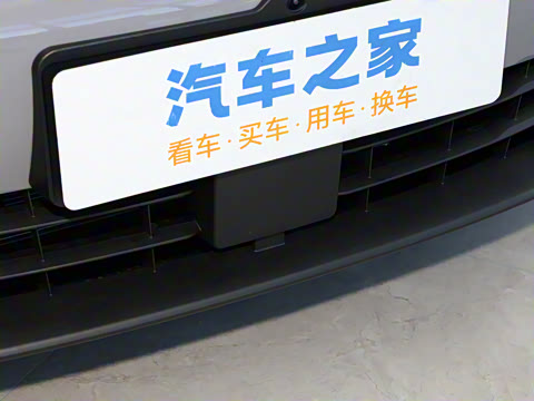 2025款 DM-i 智驾版 245KM尊荣型 2025款 DM-i 智驾版 245KM尊荣型