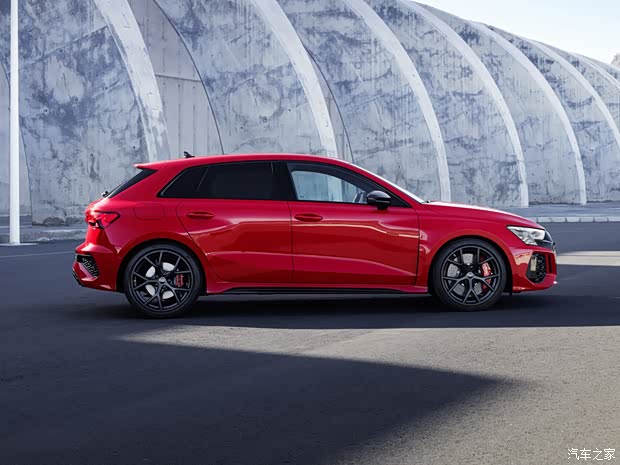 Audi Sport 奧迪RS 3 2022款 RS 3 Sportback 歐洲版