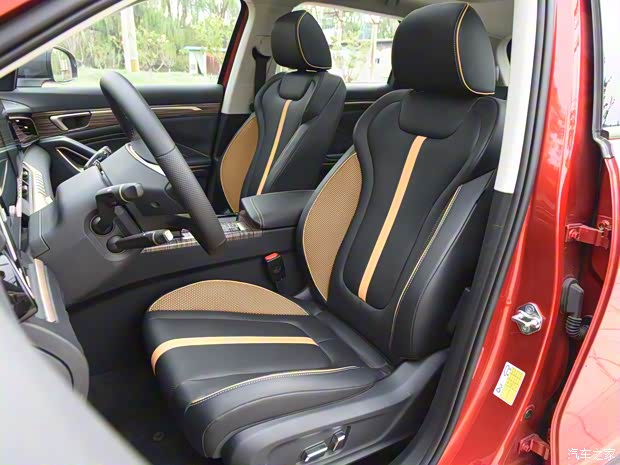 一汽奔騰 奔騰T55 2021款 1.5T 自動(dòng)勁享·尊貴版