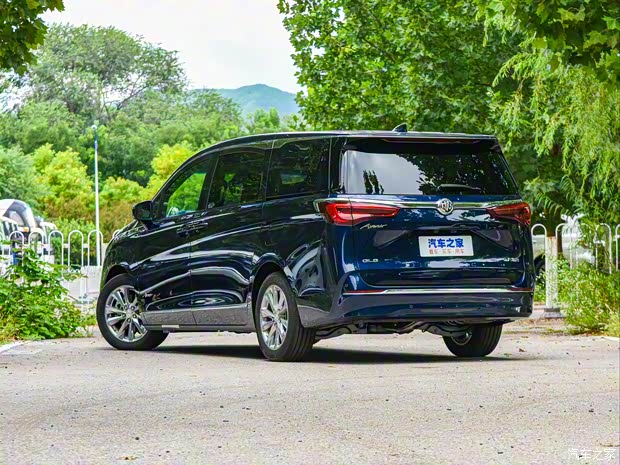 上汽通用别克 别克GL8 2022款 Avenir艾维亚 四座尊礼版 上汽通用别克 别克GL8 2022款 Avenir艾维亚 四座尊礼版