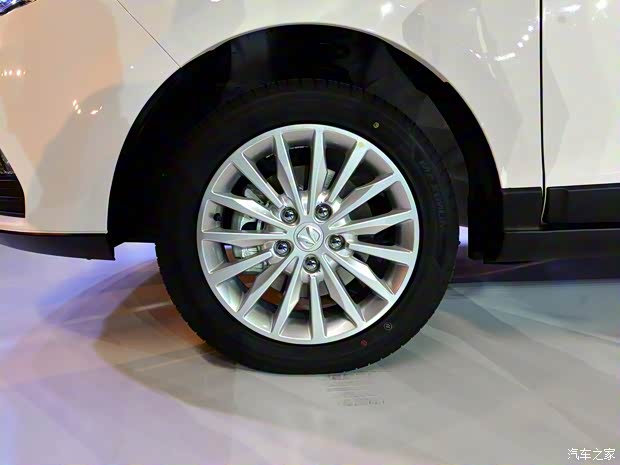 北京汽车 北汽威旺M50F 2016款 基本型 北京汽车 北汽威旺M50F 2016款 基本型