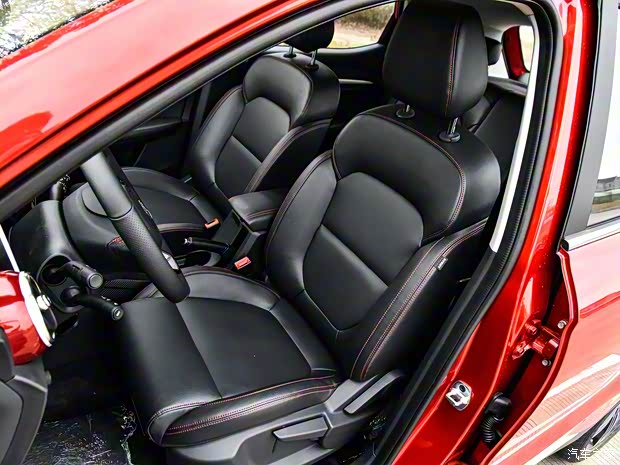 上汽集團(tuán) 名爵ZS 2017款 16T 自動(dòng)戰(zhàn)神版