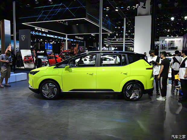 合創(chuàng)汽車 合創(chuàng)Z03 2021款 Z潮版