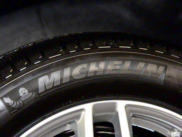 保時(shí)捷 Cayenne 2016款 Cayenne Platinum Edition 3.0T