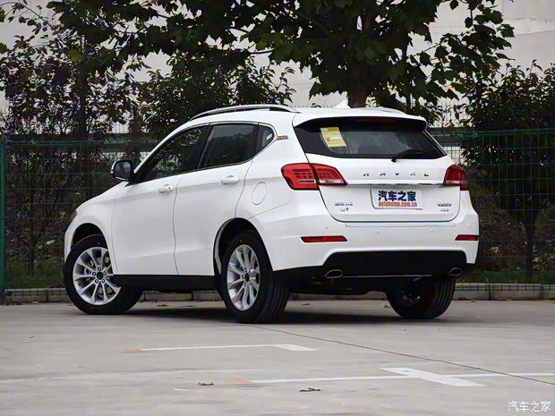 长城汽车 哈弗H2 2017款 红标 1.5T 手动四驱舒适型 长城汽车 哈弗H2 2017款 红标 1.5T 手动四驱舒适型