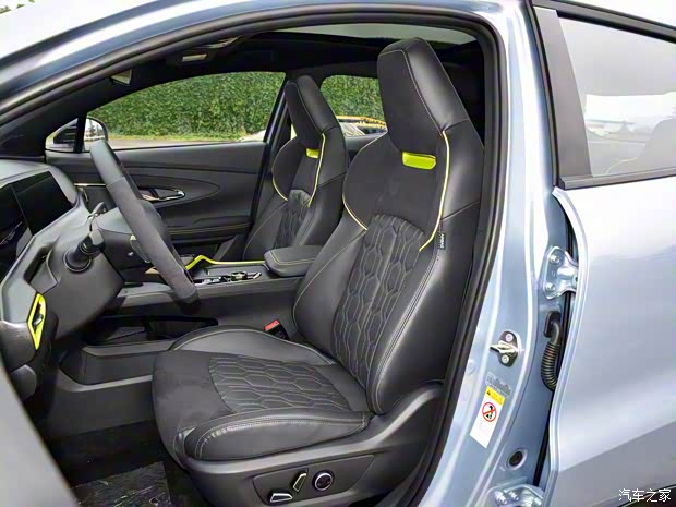 長安汽車 長安UNI-T 2021款 運(yùn)動版