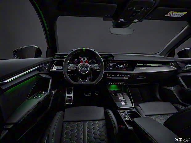 Audi Sport 奧迪RS 3 2022款 RS 3 Sedan 歐洲版