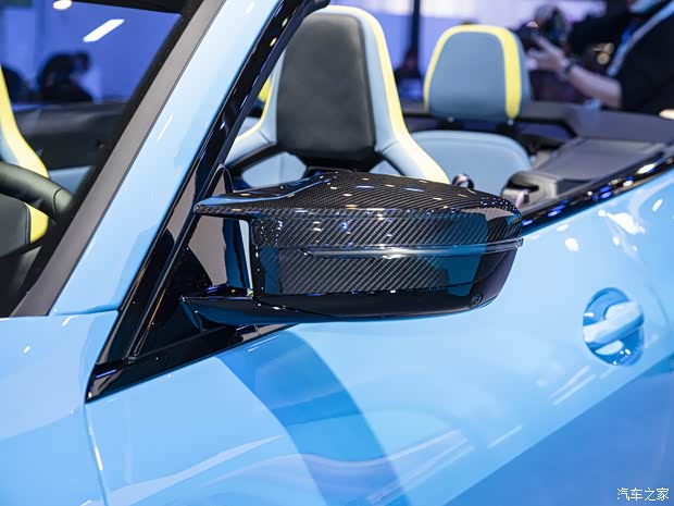 寶馬M 寶馬M4 2021款 M4敞篷轎跑車 M xDrive 雷霆版