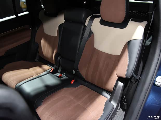 廣汽菲克Jeep 大指揮官PHEV 2021款 2.0T 插電混動(dòng)版