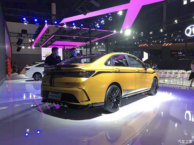 北京汽車(chē) 北京U5 PLUS 2021款 金吾衛(wèi)定制版