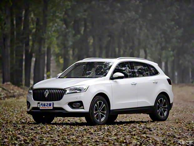 宝沃汽车 宝沃BX7 2016款 28T 两驱豪华版 宝沃汽车 宝沃BX7 2016款 28T 两驱豪华版