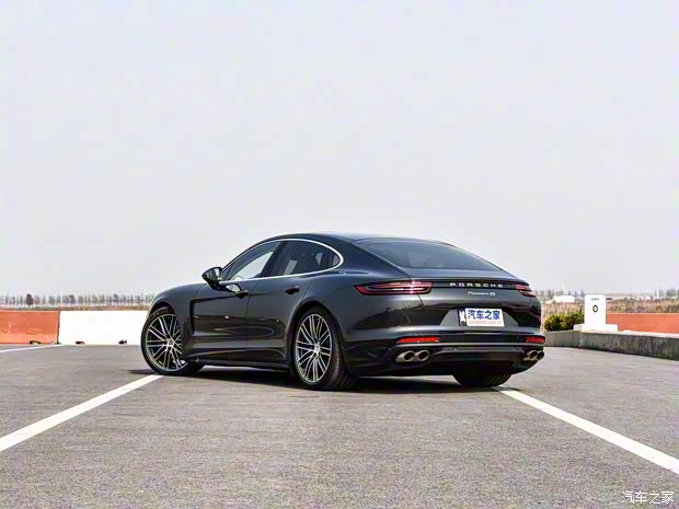 保时捷 Panamera 2017款 Panamera 4S 2.9T