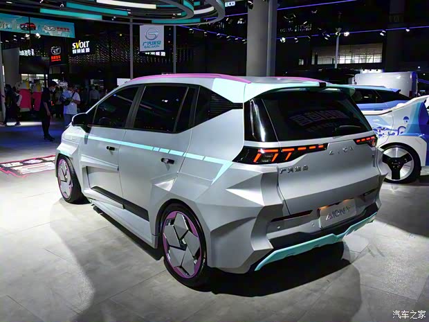 广汽埃安 AION Y 2021款 赛博电竞版