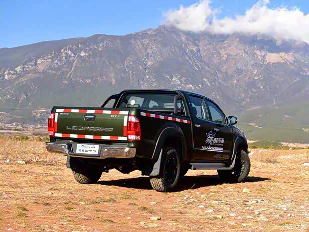 獵豹汽車 獵豹CT7 2017款 1.9T兩驅進取型大雙版D19TCID1