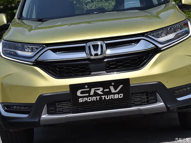 东风本田 本田CR-V 2017款 240TURBO 自动四驱尊耀版