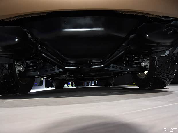 廣汽菲克Jeep 大指揮官PHEV 2021款 2.0T 插電混動(dòng)版