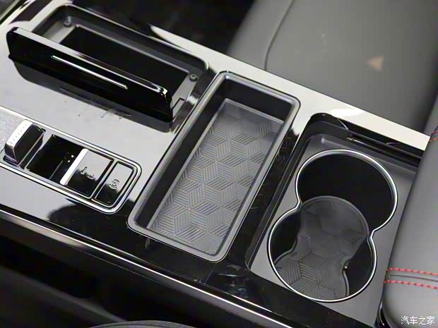 星途 星途LX 2022款 追风 230T CVT星睿版