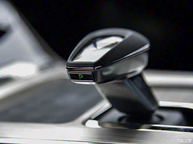 星途 星途凌云 2021款 400T 四驱星尊版 星途 星途凌云 2021款 400T 四驱星尊版