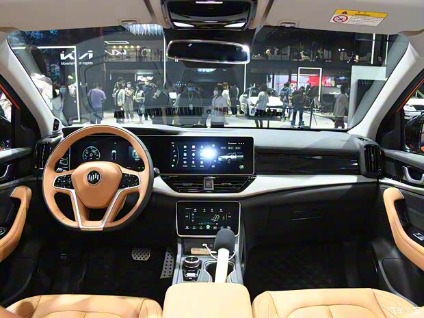 威马汽车 威马W6 2021款 520km ACE极智版 威马汽车 威马W6 2021款 520km ACE极智版