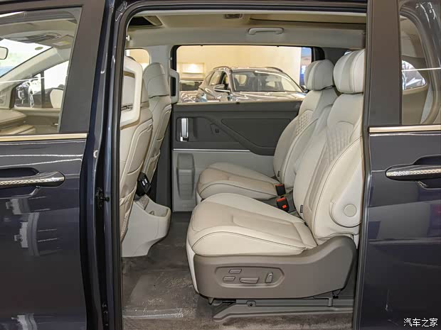 北京现代 库斯途 2021款 270TGDi 尊贵版 LUX 北京现代 库斯途 2021款 270TGDi 尊贵版 LUX