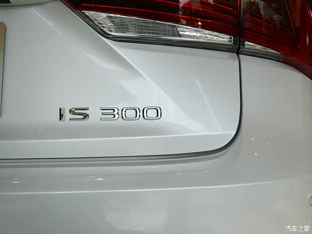 雷克萨斯 雷克萨斯IS 2017款 300 锋尚版