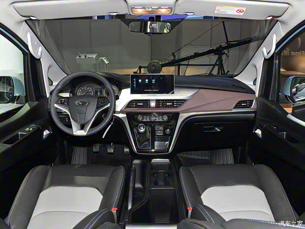 江汽集團(tuán) 瑞風(fēng)M3 2022款 PLUS 1.5T 標(biāo)準(zhǔn)型 江汽集團(tuán) 瑞風(fēng)M3 2022款 PLUS 1.5T 標(biāo)準(zhǔn)型