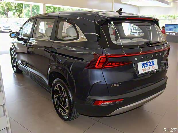 北京现代 库斯途 2021款 270TGDi 尊贵版 LUX 北京现代 库斯途 2021款 270TGDi 尊贵版 LUX