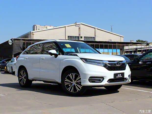 廣汽本田 冠道 2017款 370TURBO 四驅(qū)尊貴版