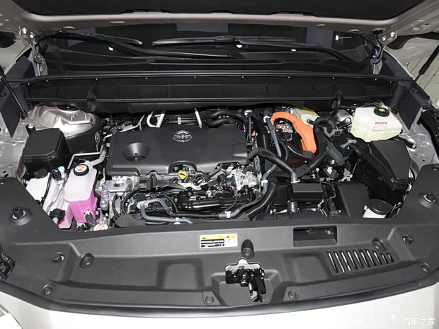 广汽丰田 汉兰达 2022款 双擎 2.5L 四驱豪华版 广汽丰田 汉兰达 2022款 双擎 2.5L 四驱豪华版